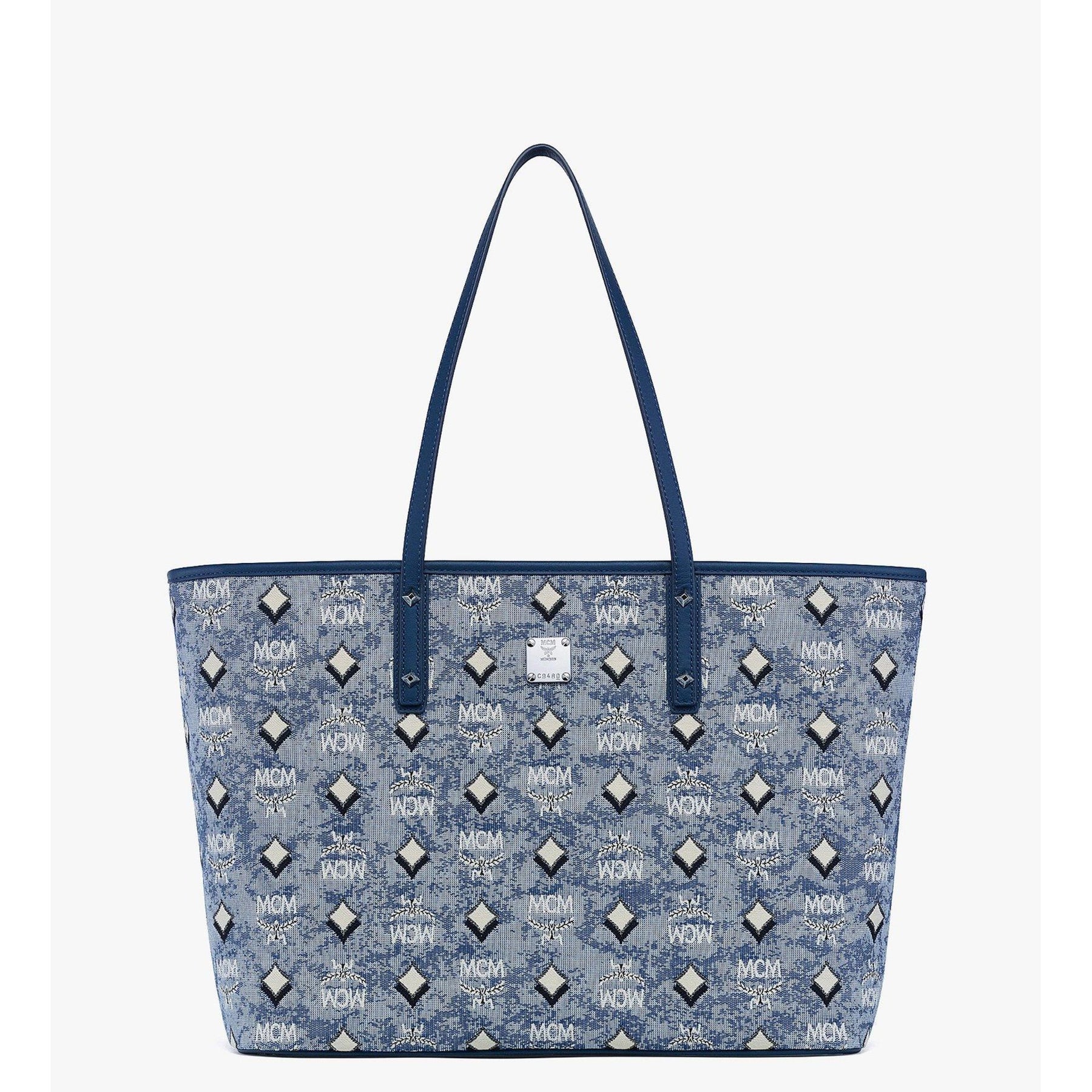 MCM Aren Tote Medium in Denim Visetos mit blau-weißem Monogramm