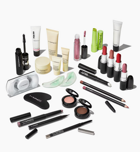 MAC Adventskalender 2025 Edition mit 24 Must-haves (540€ Warenwert)