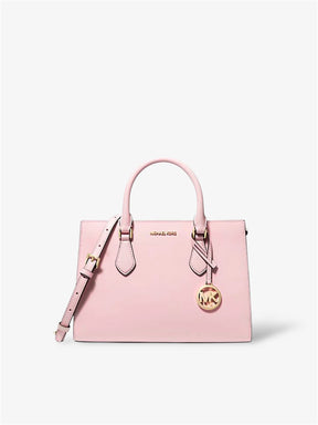 michael-kors-sheila-satchel-damen-in-powder-blush-frontansicht-mit-silberfarbener-hardware-und-abnehmbarem-schulterriemen